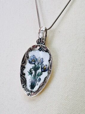 Vintage Spoon Pendant Necklace Manitoba Crocus Floral Handcrafted Sterling Chain